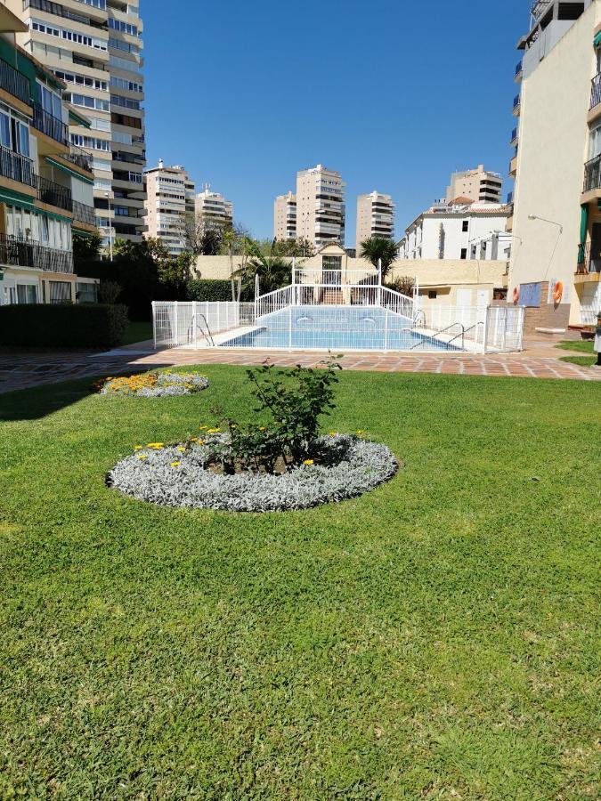 Lido Beachfront Торремолінос Екстер'єр фото